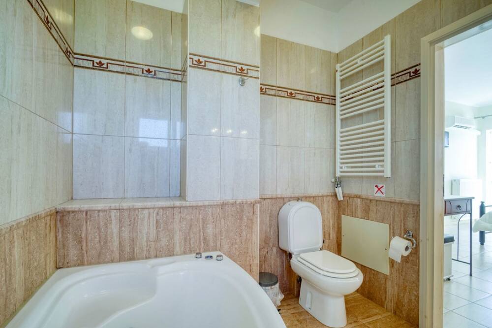 Photo of Bathroom in Stavromenos