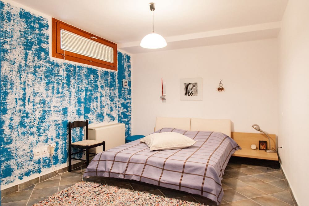 Photo of Bedroom in Varkiza
