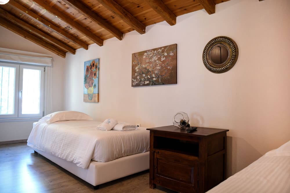 Photo of Bedroom in Agia Paraskevi