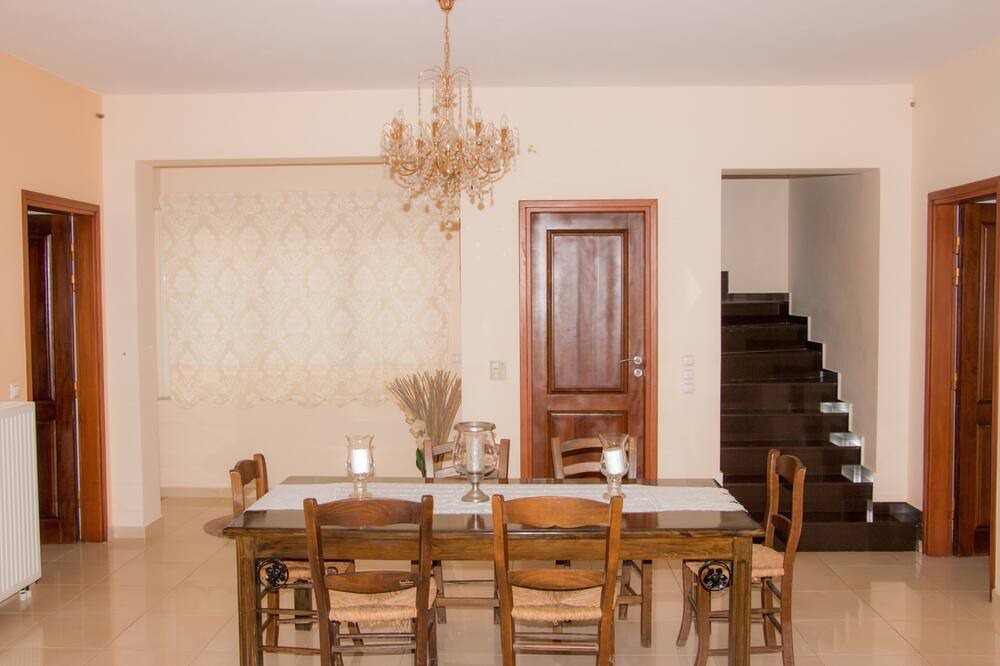 Photo of Bedroom in Pefki
