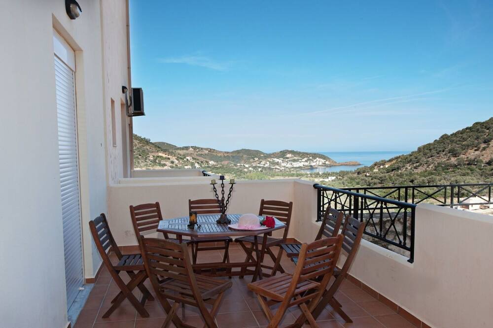 Photo of Patio Balcony in Vlichada