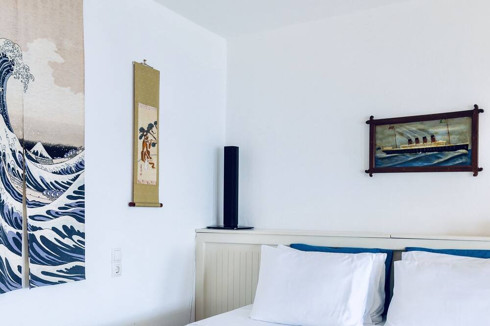 Photo of Bedroom in Platis Gialos