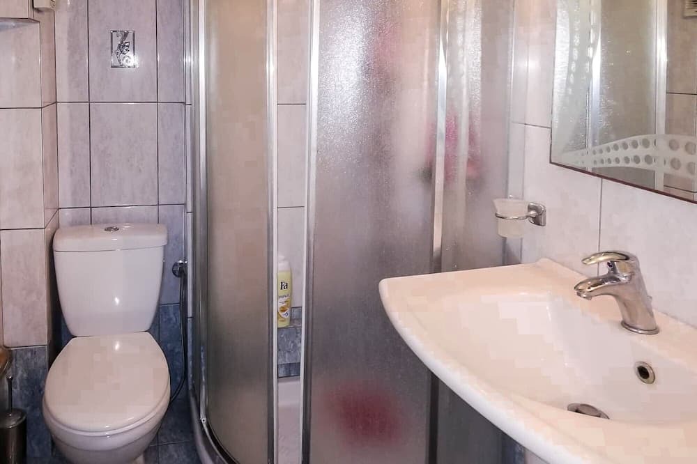 Photo of Bathroom in Egira