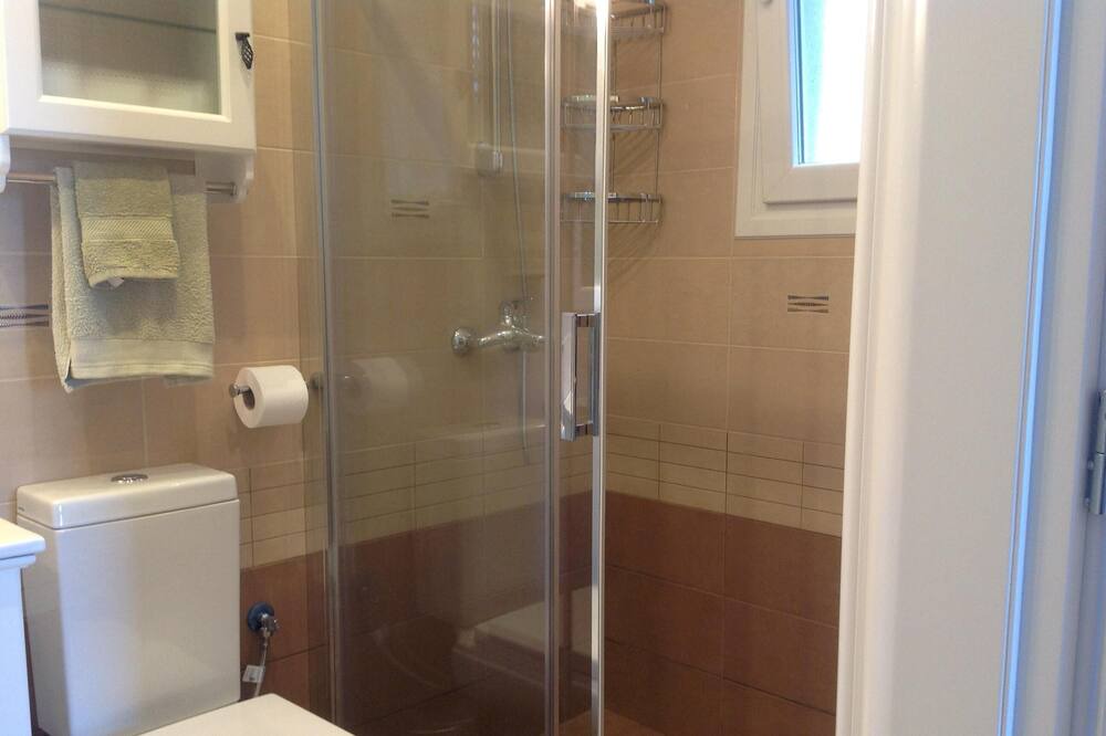Photo of Bathroom in Elios