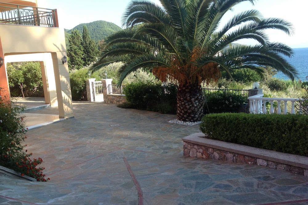 Photo of Outdoor in Elios