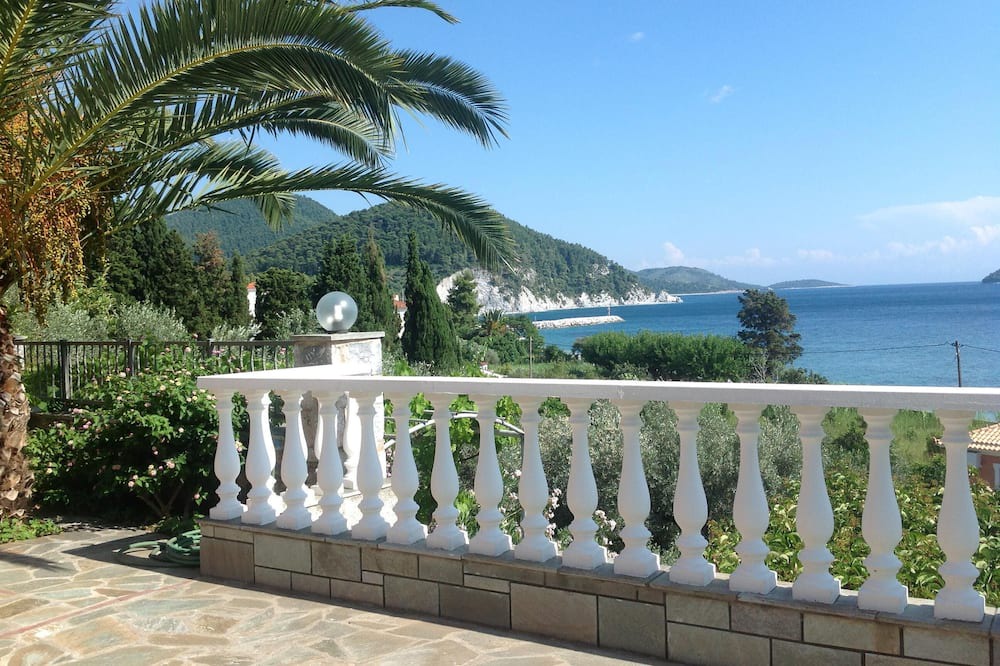 Photo of Outdoor in Elios