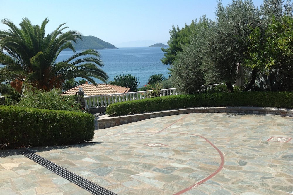 Photo of Outdoor in Elios