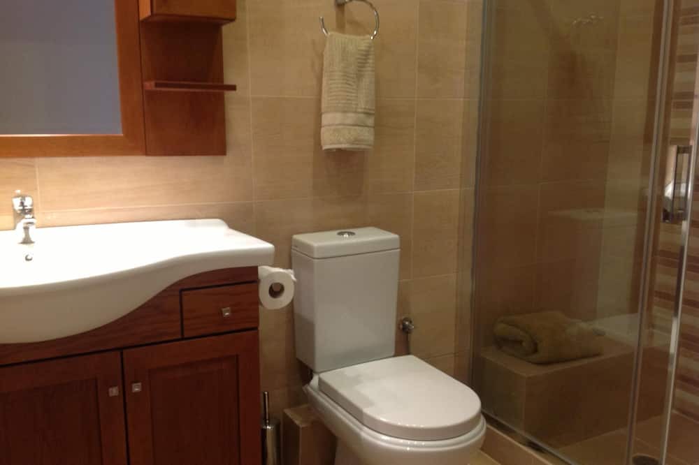 Photo of Bathroom in Elios