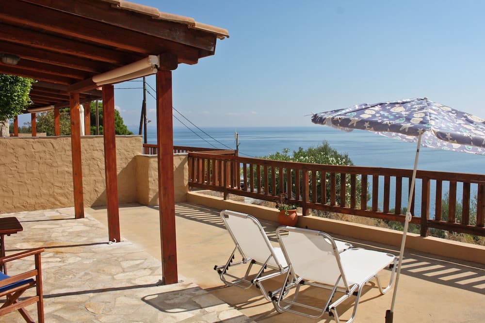 Photo of Patio Balcony in Xirokastello