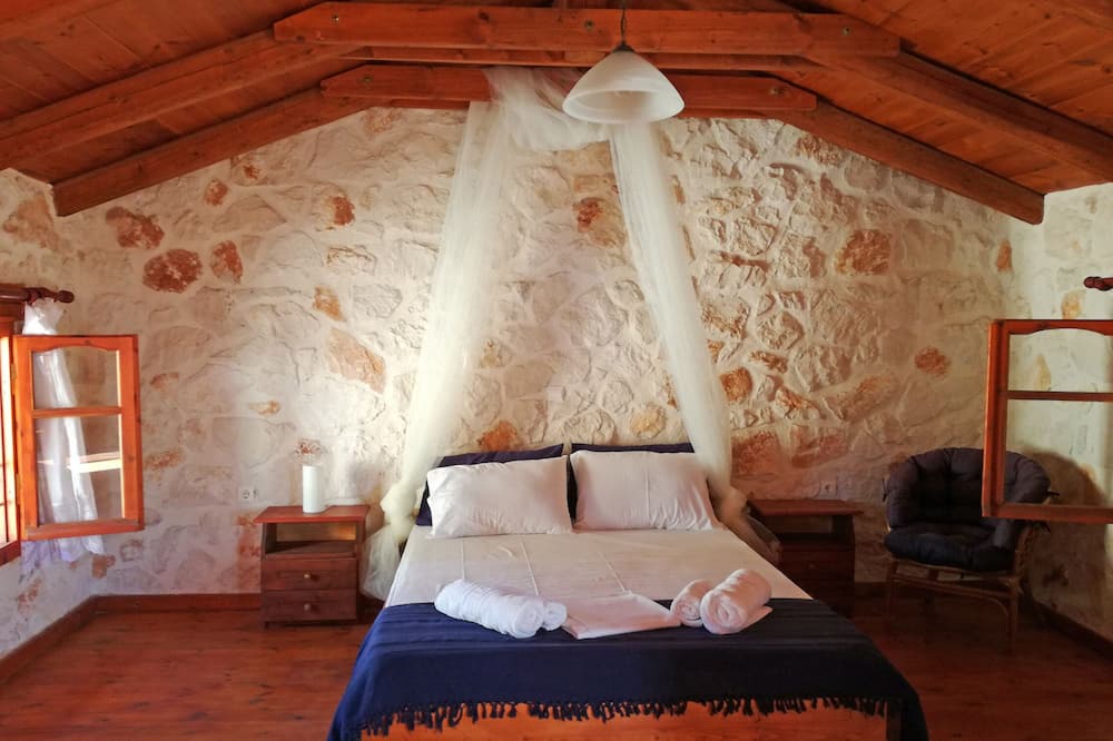 Photo of Bedroom in Xirokastello