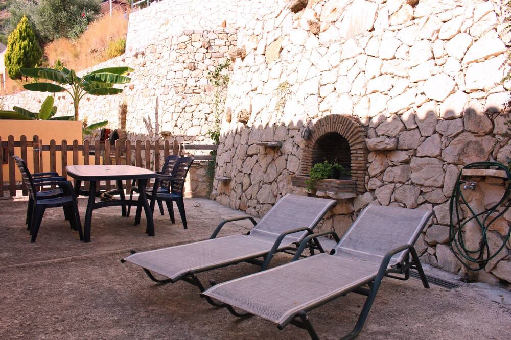 Photo of Patio Balcony in Xirokastello