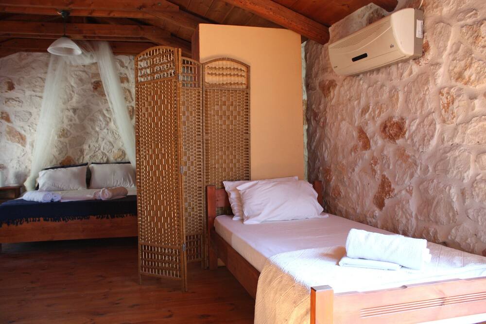 Photo of Bedroom in Xirokastello
