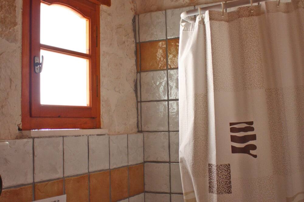 Photo of Bathroom in Xirokastello