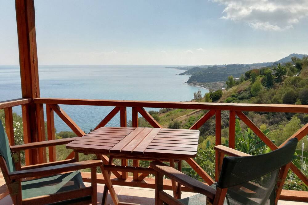 Photo of Patio Balcony in Xirokastello