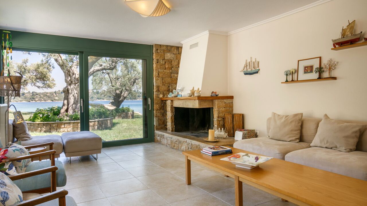 Photo of Livingroom in Sithonia