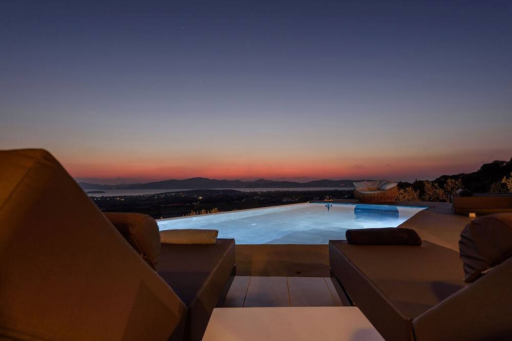 Photo of Outdoor in Aliki