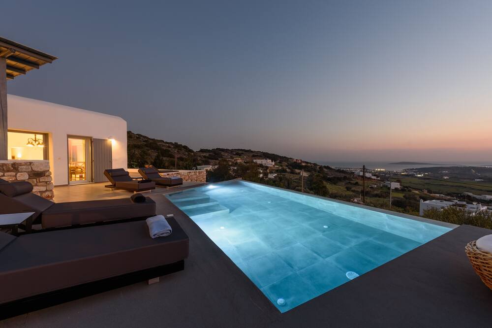 Photo of Outdoor in Aliki