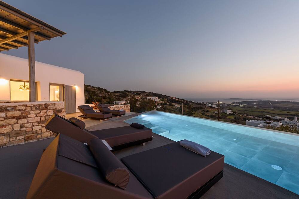 Photo of Outdoor in Aliki