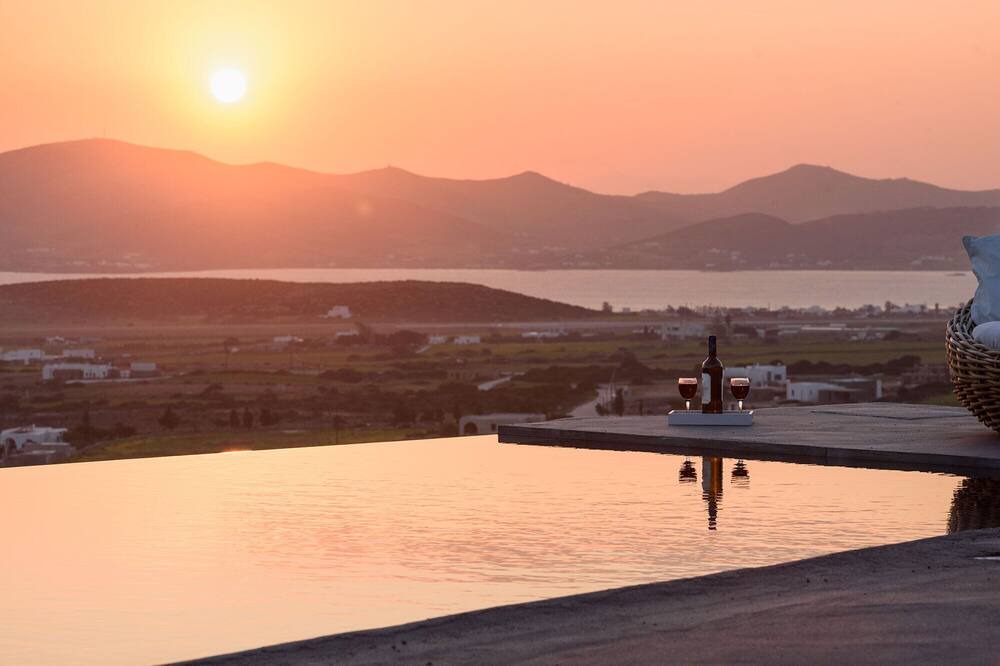 Photo of Outdoor in Aliki