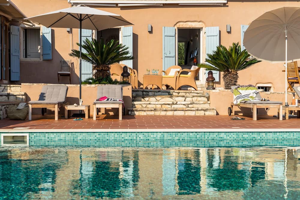 Photo of Outdoor in Erisos
