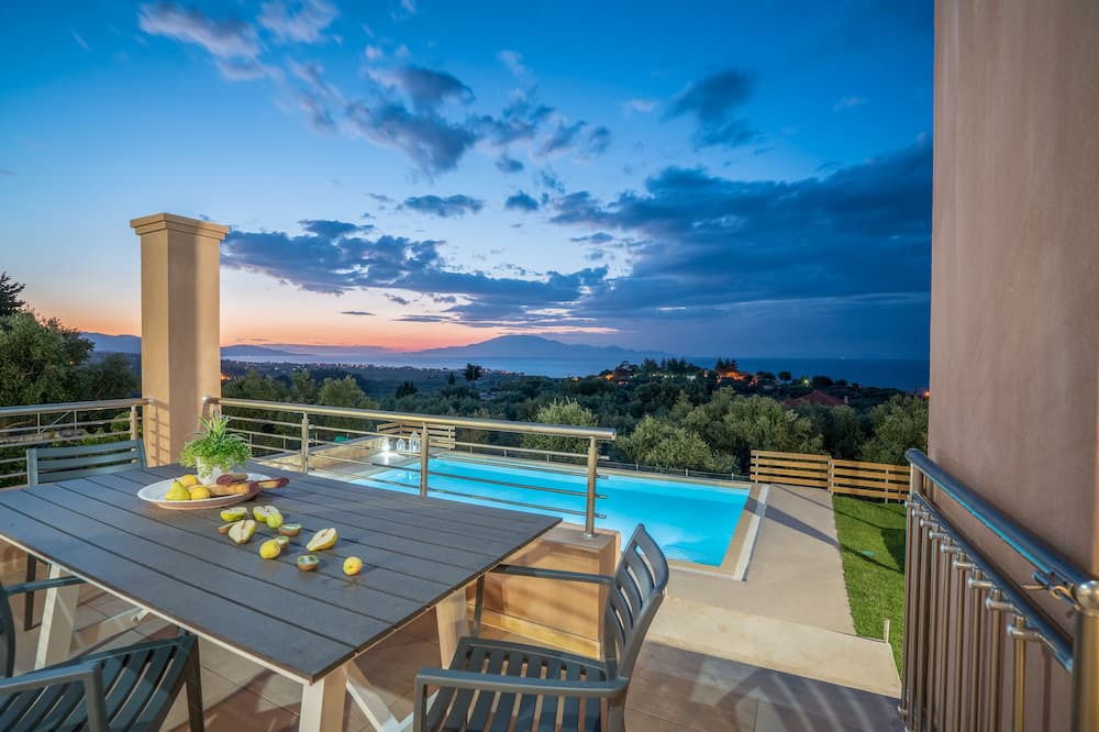 Photo of Patio Balcony in Planos