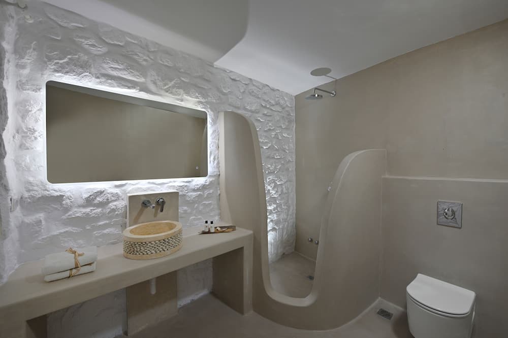 Photo of Bathroom in Ftelia