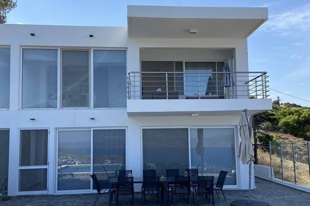 Photo of Outdoor in Agia Marina Mikrolimanou