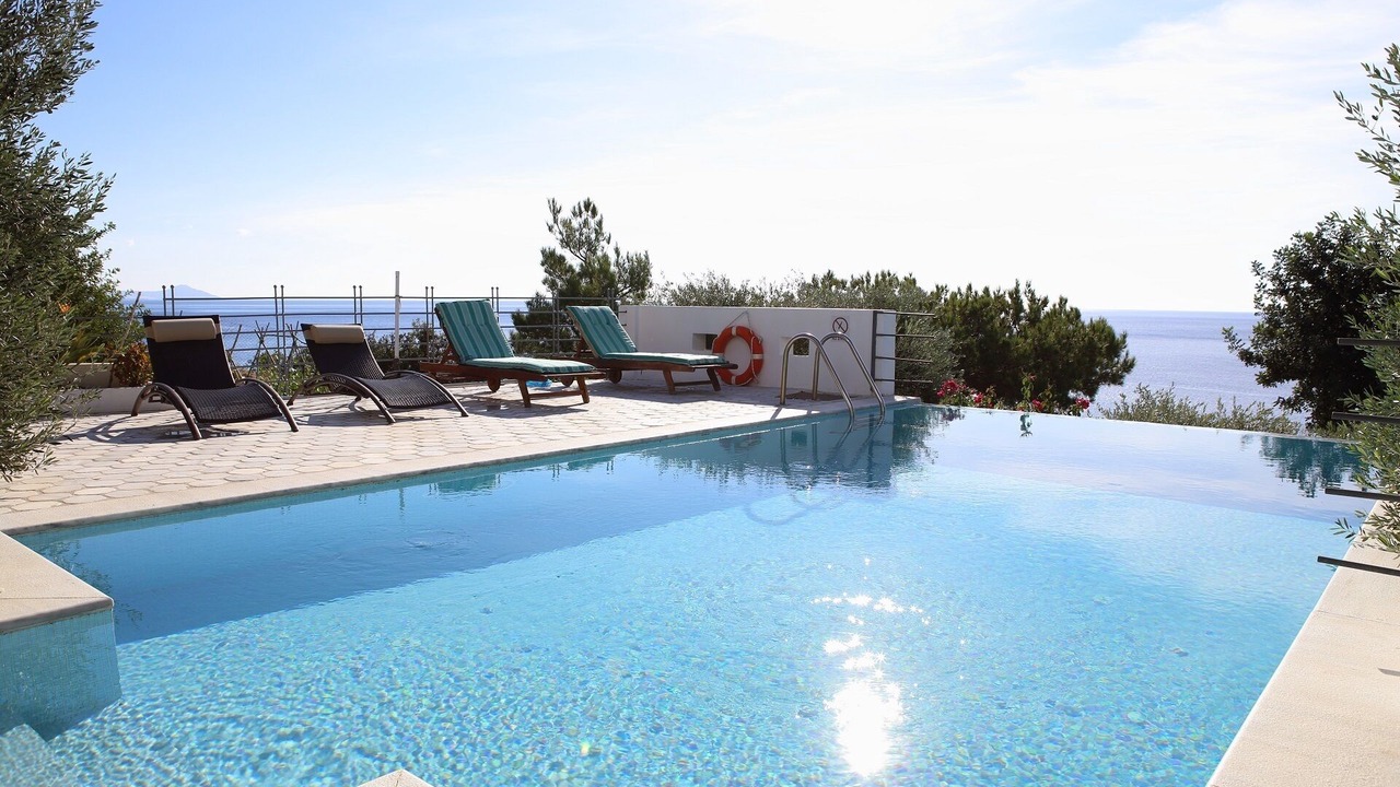 Photo of Outdoor in Achlia