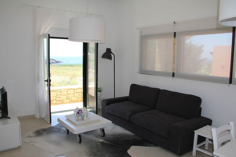 Photo of Livingroom in Panormos