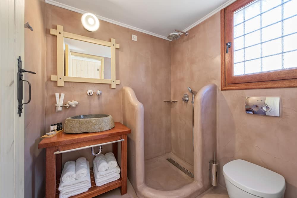 Photo of Bathroom in Pedi