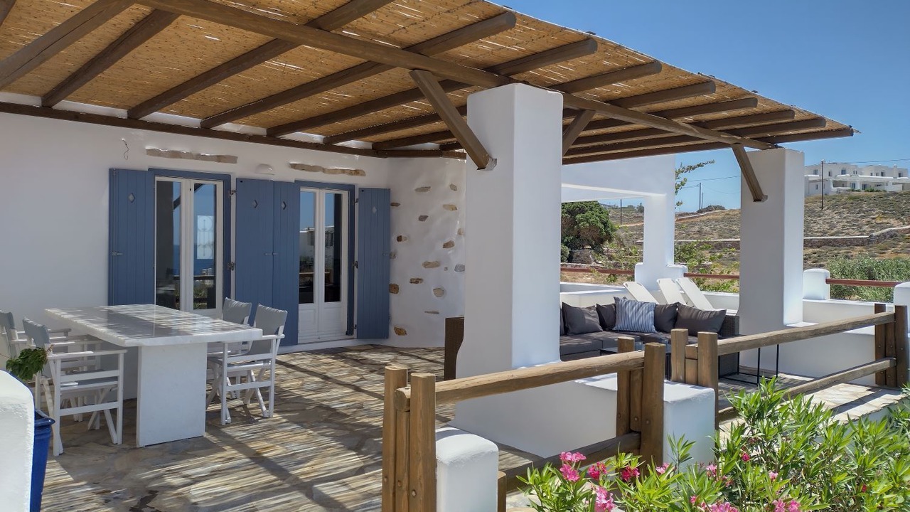 Photo of Outdoor in Parasporos