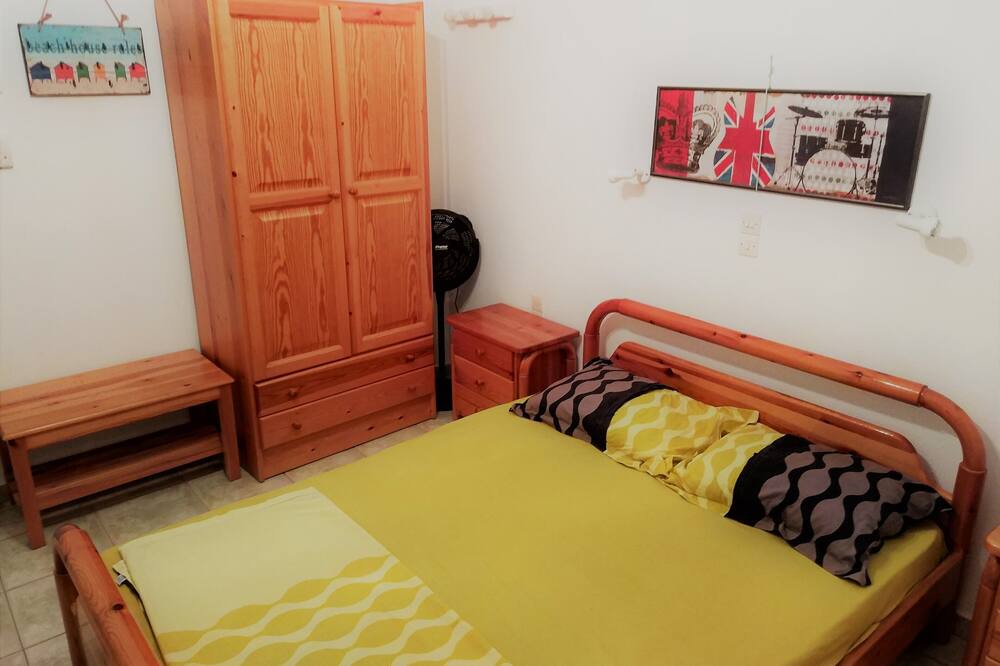 Photo of Bedroom in Aliki