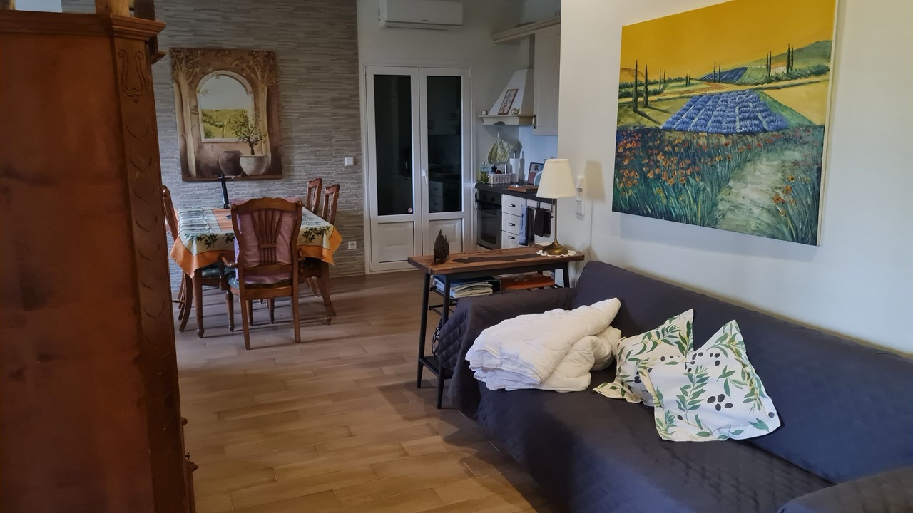 Photo of Livingroom in Apolpaina
