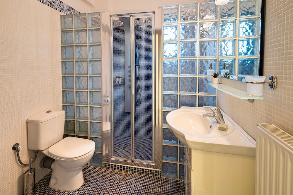 Photo of Bathroom in Xiro Chorio