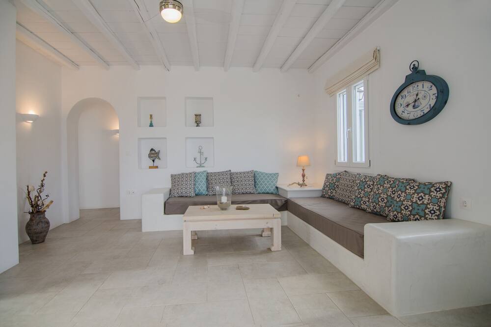 Photo of Livingroom in Magganari