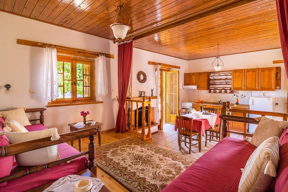 Photo of Livingroom in Megala Chorafia