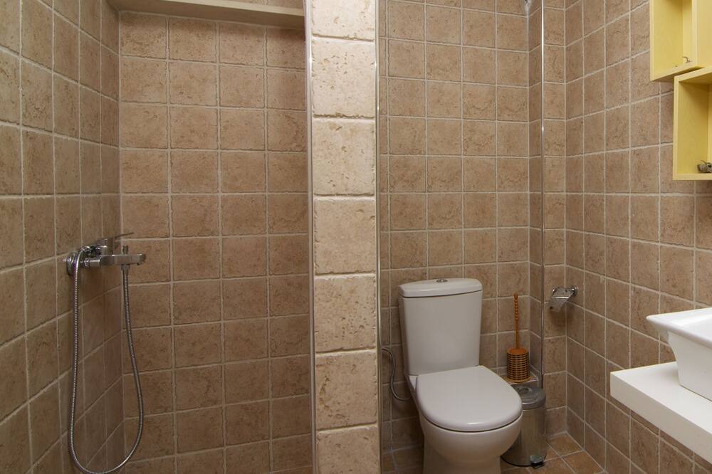 Photo of Bathroom in Chromonastiri