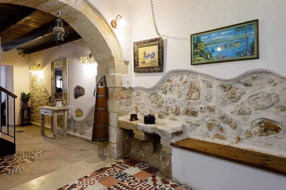 Photo of Livingroom in Chromonastiri
