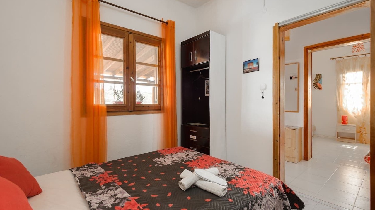 Photo of Bedroom in Nea Propontida