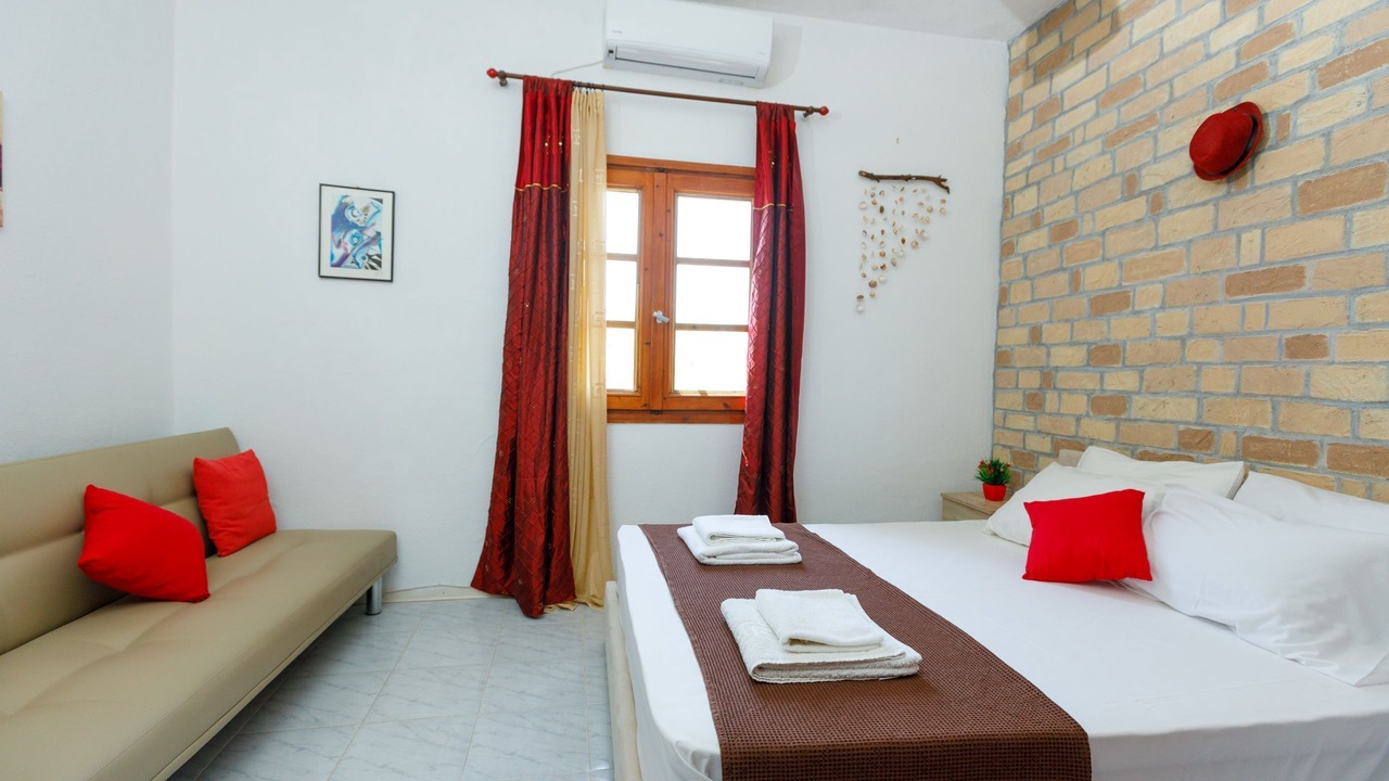 Photo of Bedroom in Nea Propontida