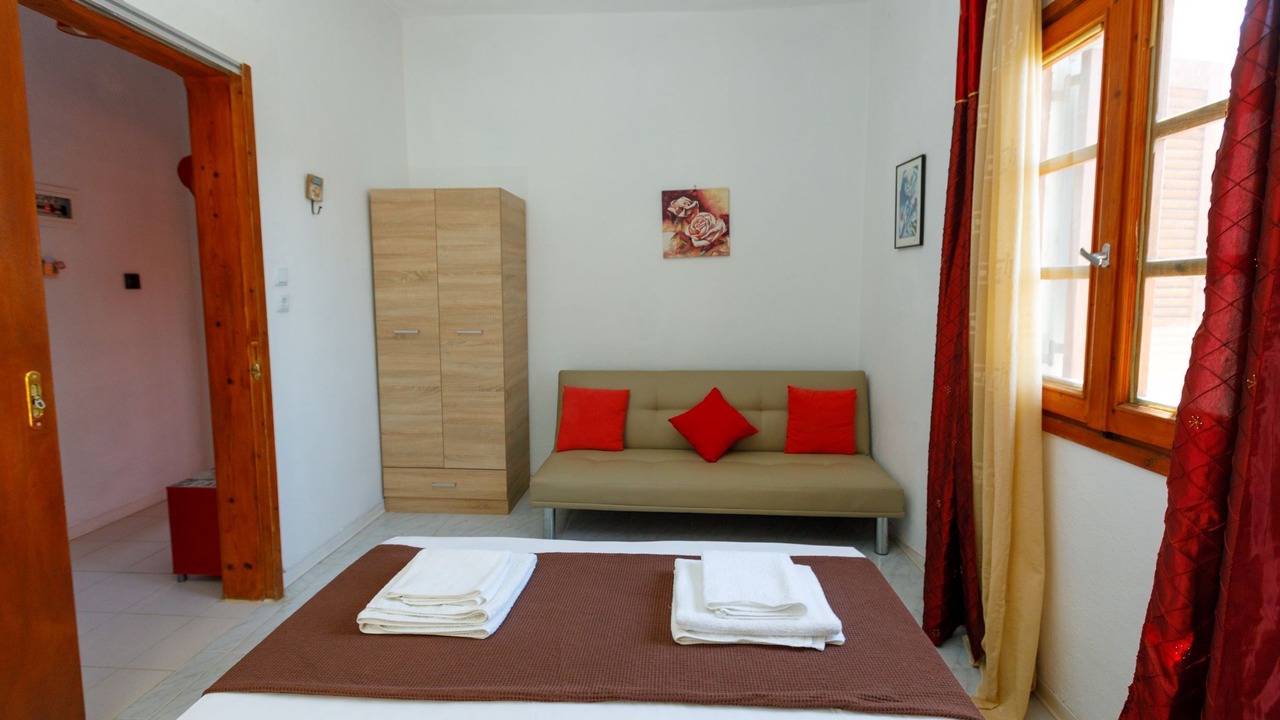 Photo of Bedroom in Nea Propontida