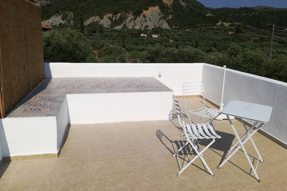 Photo of Patio Balcony in Grizokambos