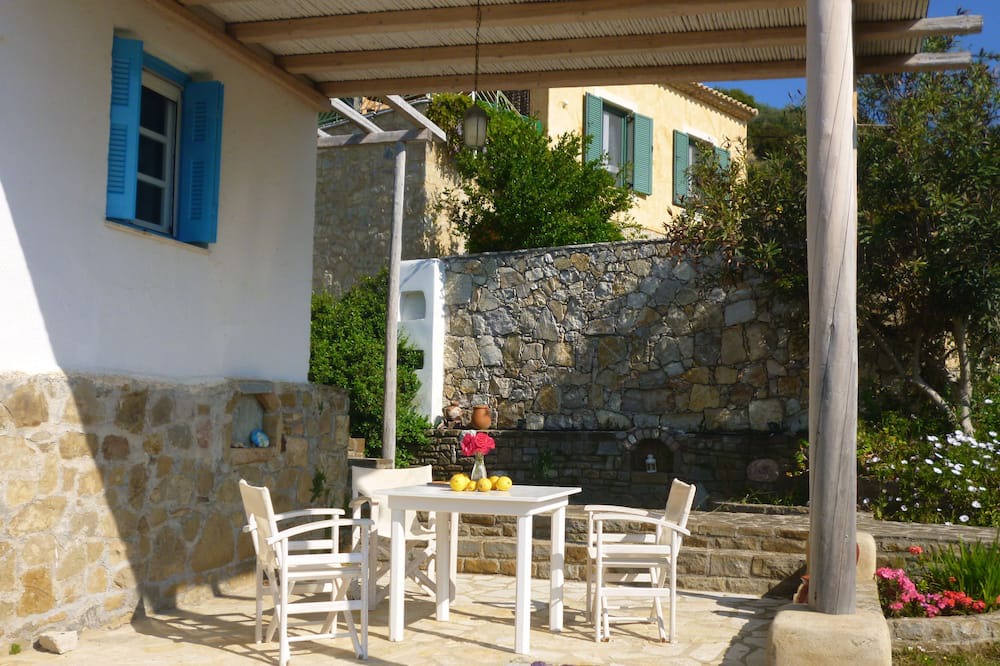 Photo of Patio Balcony in Grizokambos