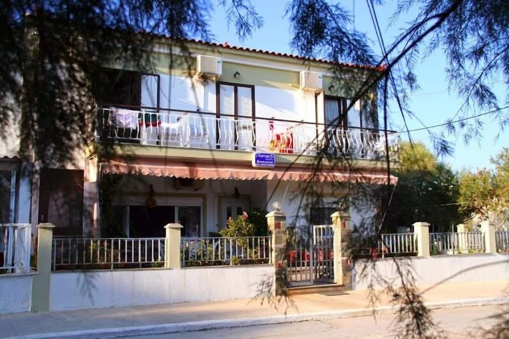 Photo of Outdoor in Skala Kallonis