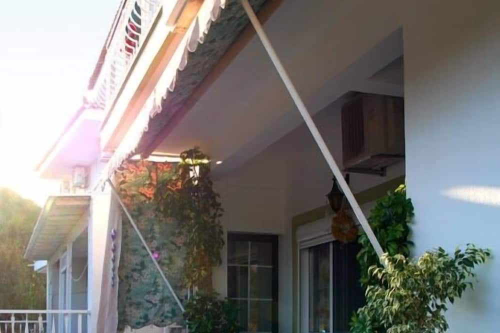 Photo of Patio Balcony in Skala Kallonis