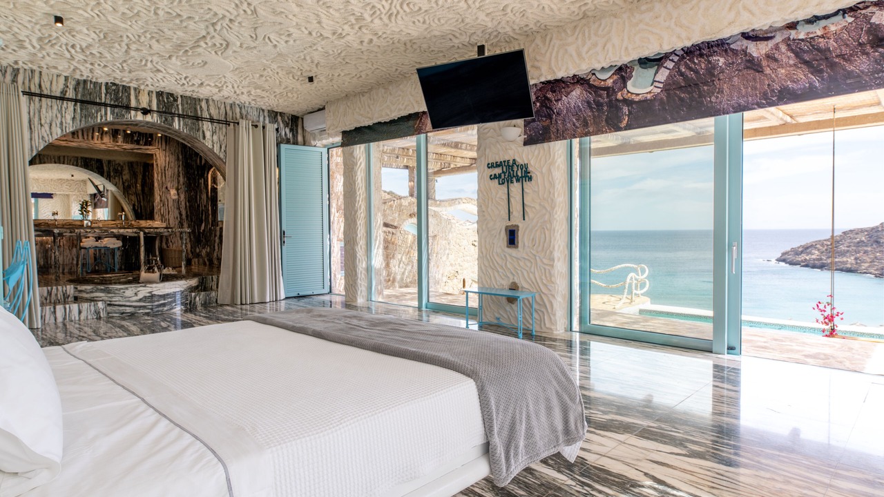 Photo of Bedroom in Milopotas