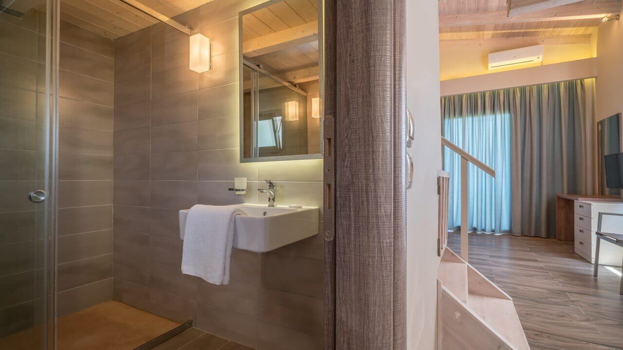 Photo of Bathroom in Xirokastello