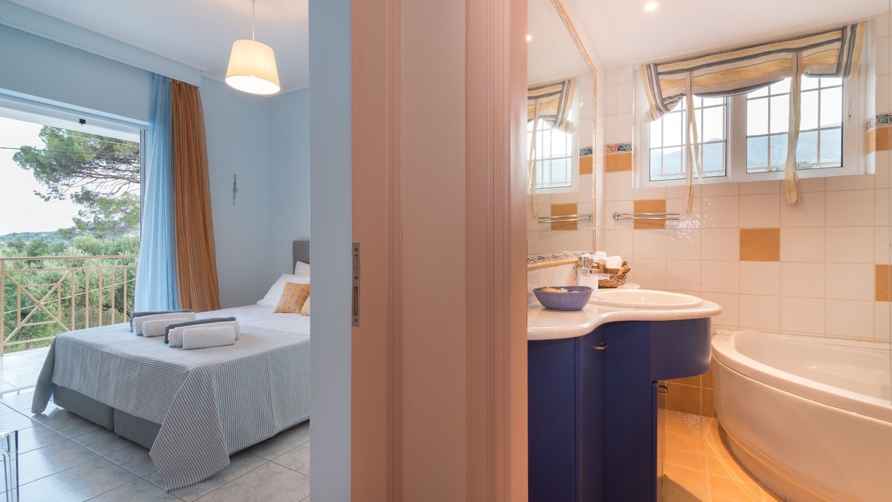 Photo of Bathroom in Langadhakia