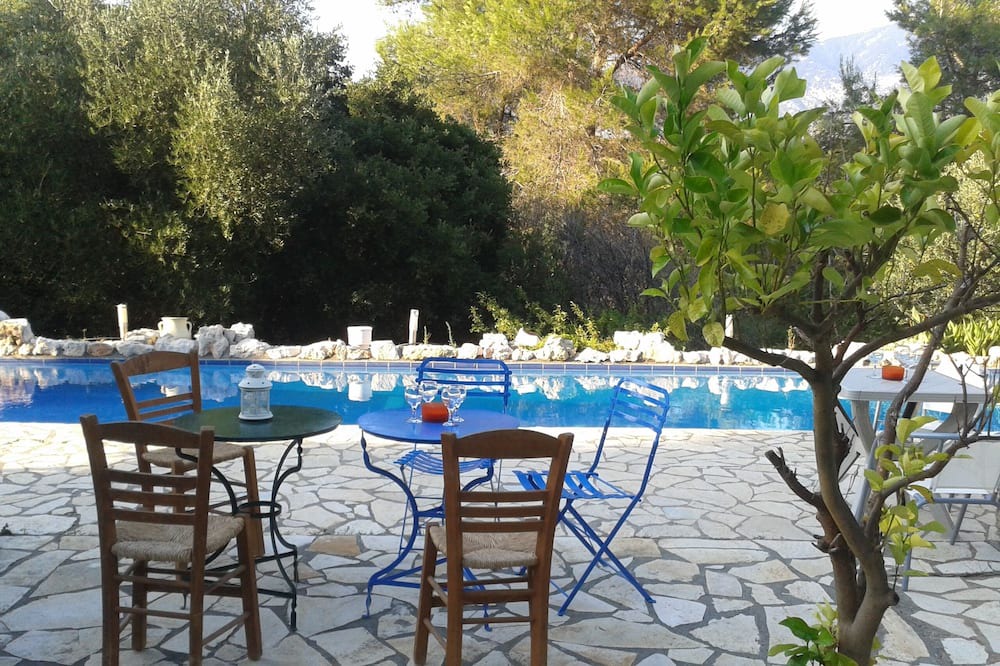 Photo of Outdoor in Leivathos