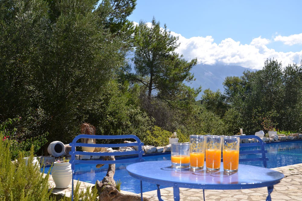 Photo of Outdoor in Leivathos